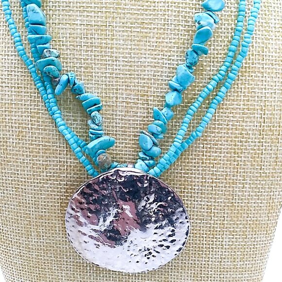 Multi-strand Turquoise-Colored Beaded Necklace LG Silver-tone Hammered Pendant - Picture 6 of 16